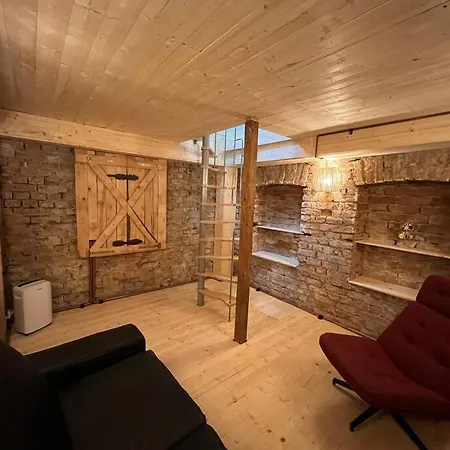 The Stable House Apartman *