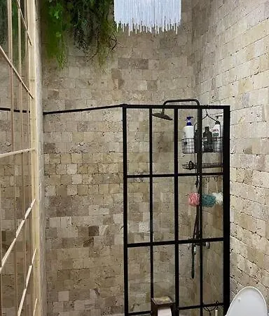 The Stable House * בוקרשט